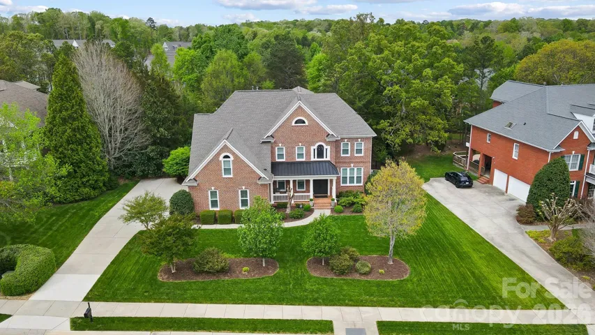 8300 Woodmont Dr