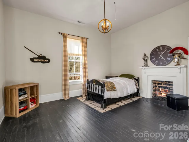 1170