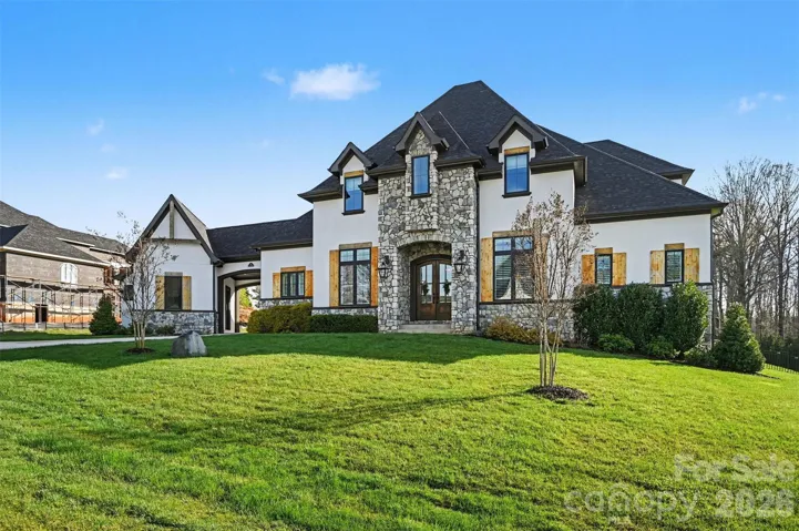 Beautiful Homesite with Estate Look and Feel