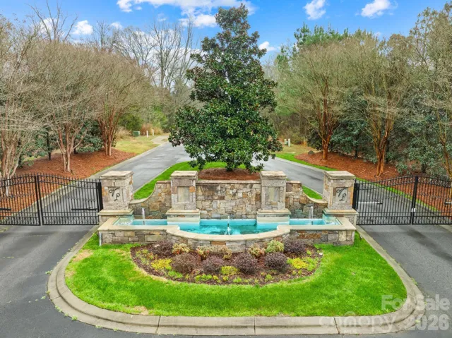 Victoria Lake's Gated Entrance