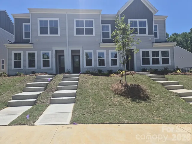 Homesite 2 is an interior Unit Cannalily floorplan