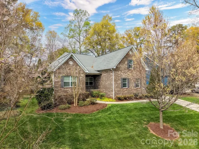 Welcome home to 21277 Summerbrook Drive in the highly desirable Town Heights neighborhood.
