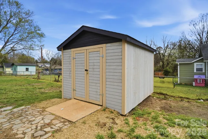 Shed