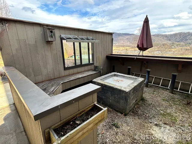 private firepit patio area off basement