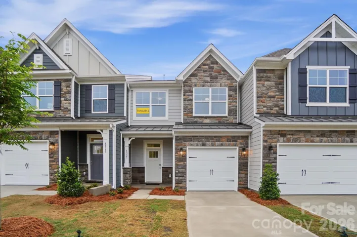 Homesite 208 features an Ashland K floorplan