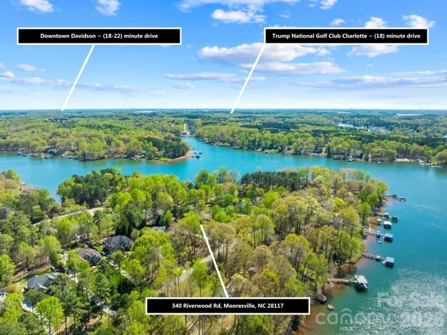 Great location with quick access to shopping.