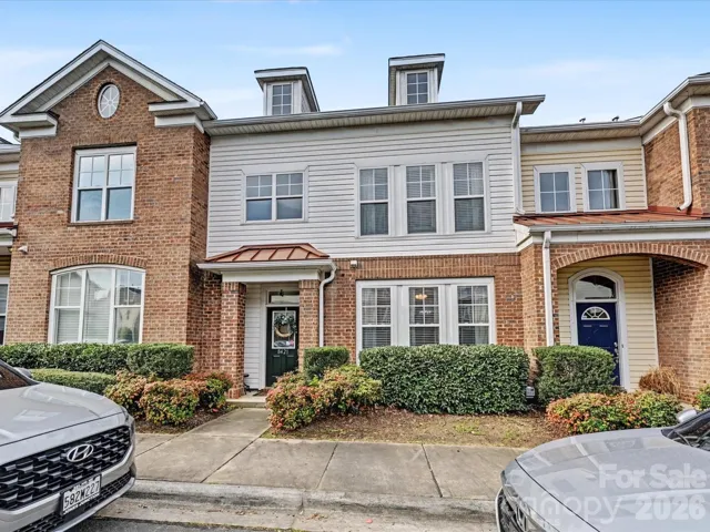 Welcome to 8421 Scotney Bluff Ave