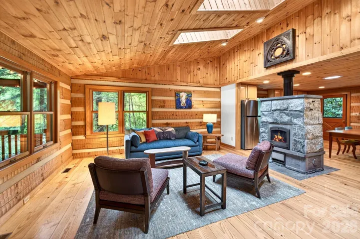 The Mountain Cabin aesthetic with all of the modern finishes and touches.