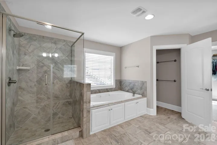 Primary Bath - 2nd Floor