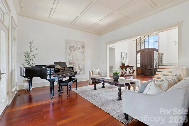 Floor-to-ceiling windows. Light all afternoon.