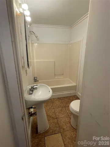 1170
