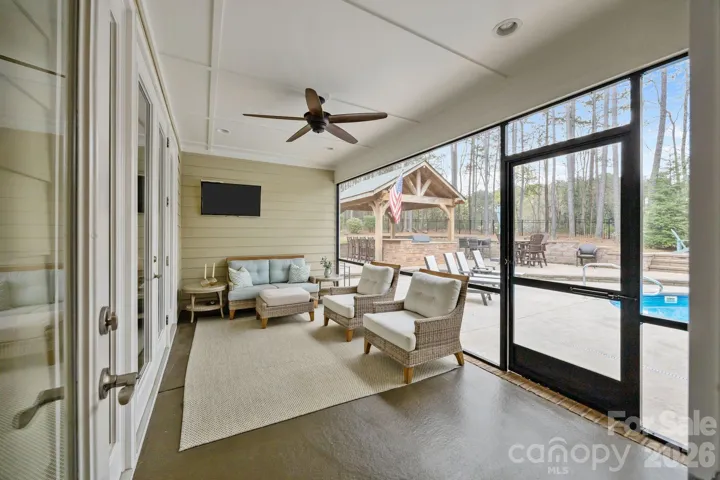 Screened In Porch