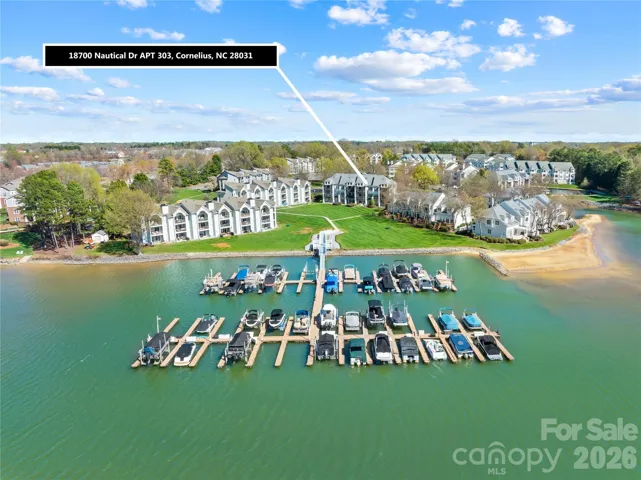 Waterfront condo with an amazing location in the heart of Cornelius on lake Norman!