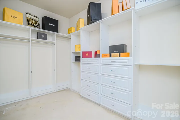 Primary Closet 2 