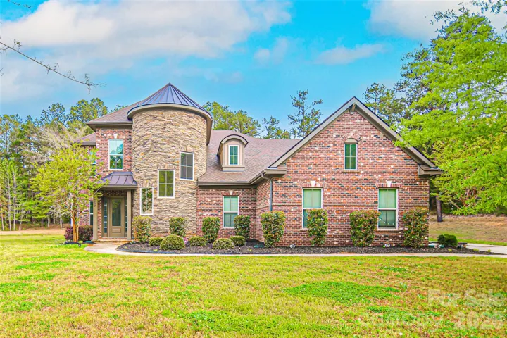 Exterior Front View of the home. Full Brick Home.