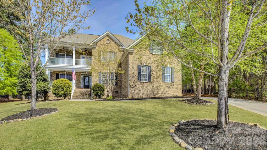 Welcome to 13203 Coyote Creek