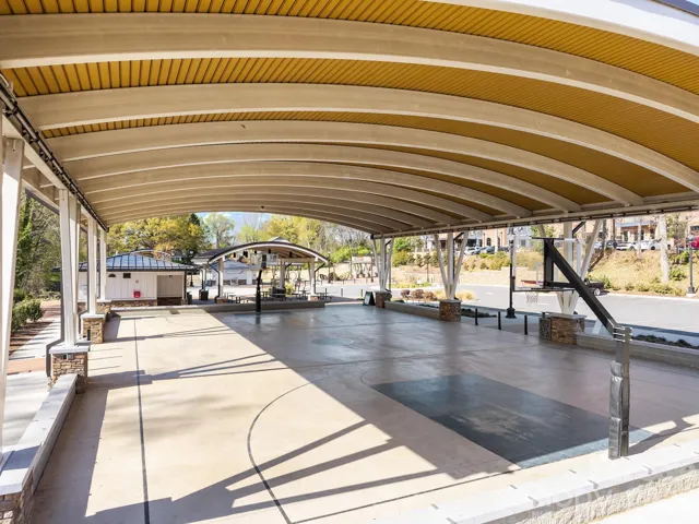 Liberty Park Basketball Courts