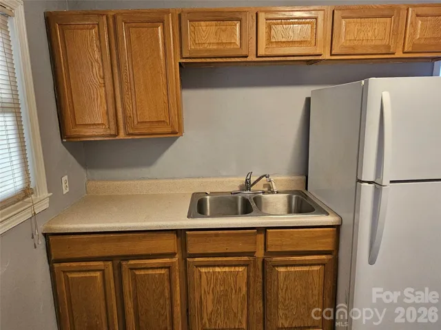 1170