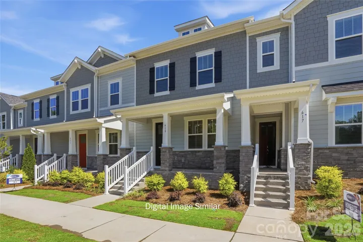 Photos shown are of a staged model home and are for illustrative purposes only. Floor plan is the same; however, finishes, colors, features, fixtures, furnishings, and design selections may vary from the actual home.