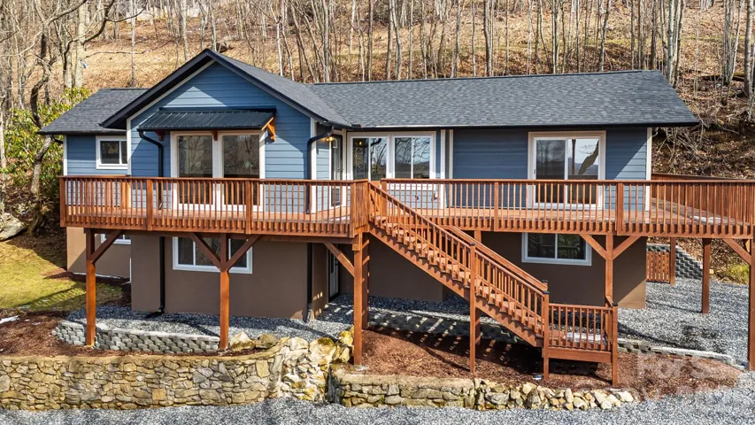 Beautiful Setting for This Mountain Home