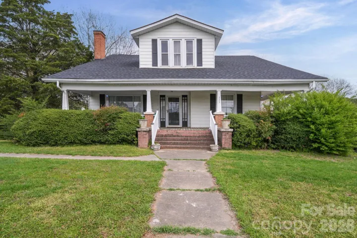 Neat home with a lot of character in Mt. Pleasant.