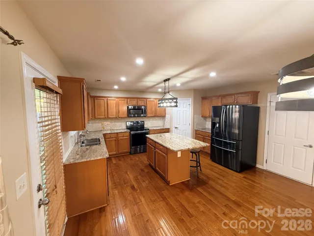 1170