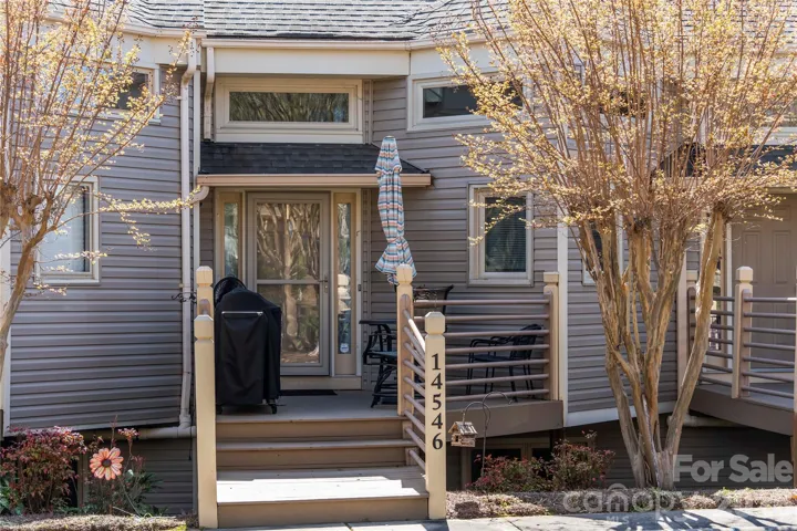 14546 Waterside