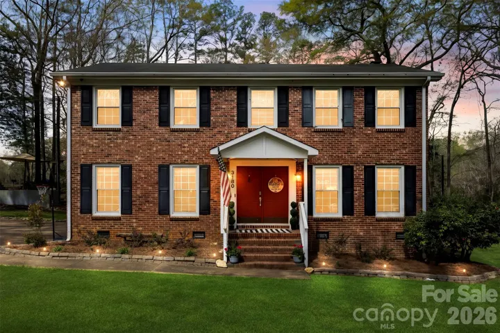 Welcome to 3180 Pinetuck Ln