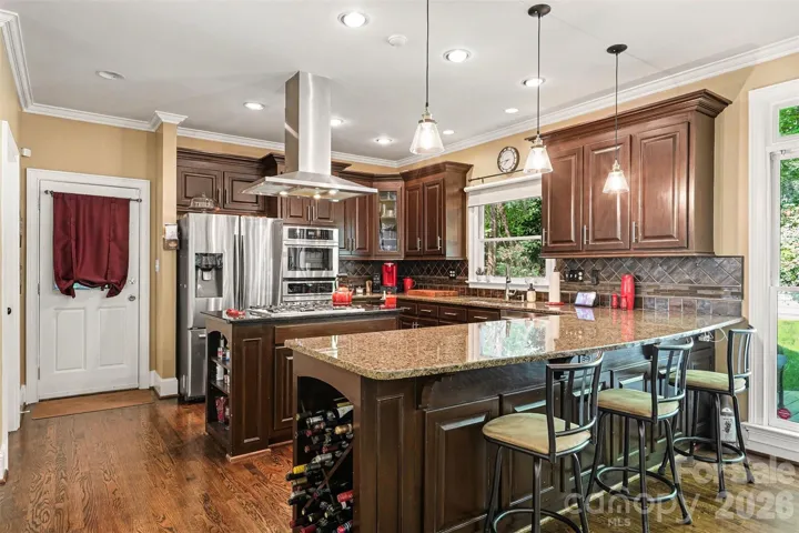 Well-appointed kitchen with island seating