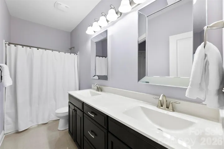 Upstairs Hall Bathroom