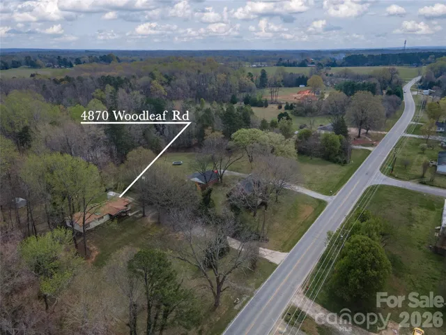 This home sits on approximately 2.19 acres!!!!