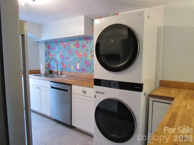 Downstairs Kitchen