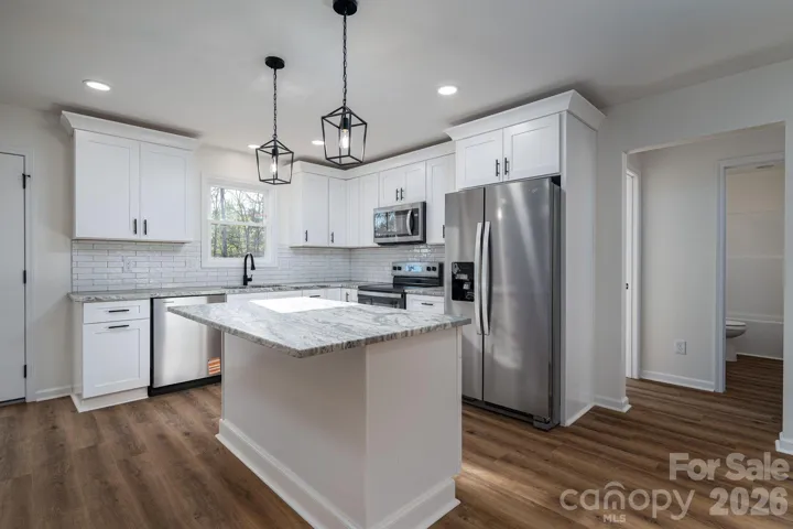 Kitchen with island