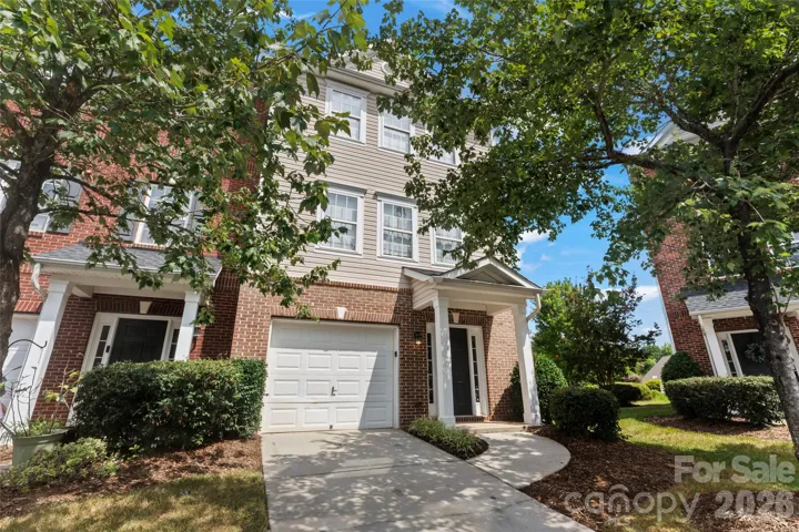 Welcome home to 9768 Walkers Glen!