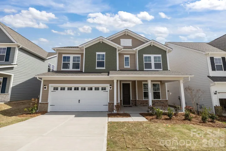 Welcome home to 1028 Rocking Horse Road