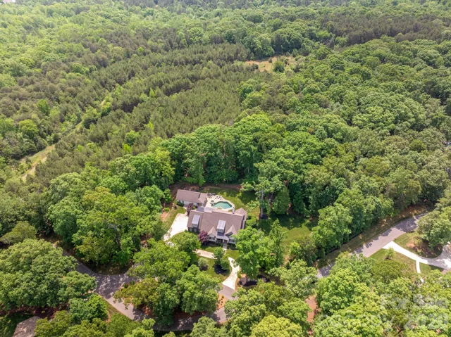 Property abuts to Buckeye Cove preserve with trail system
