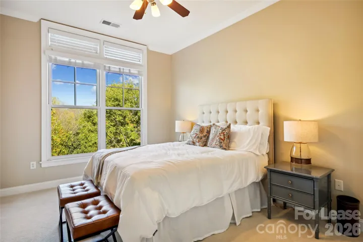 Guest bedroom