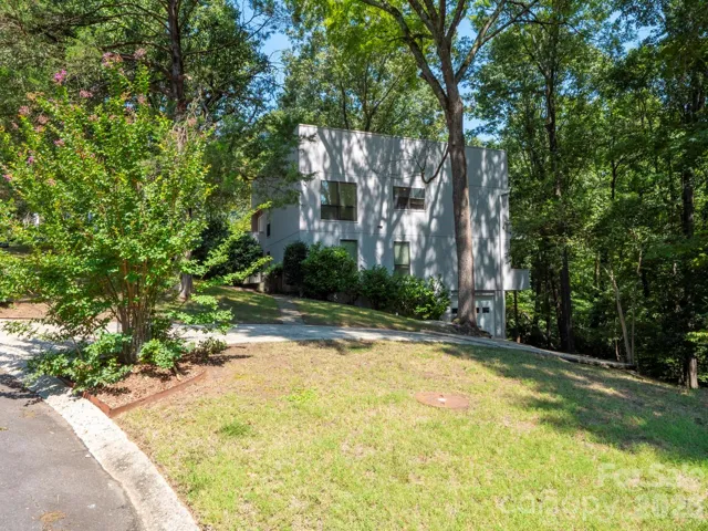 Welcome home to 3423 Tinkerbell Lane