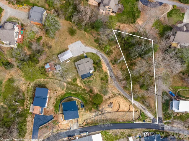 9 Woodbine Road in North Asheville - Lot 5 on survey. 0.32 acre