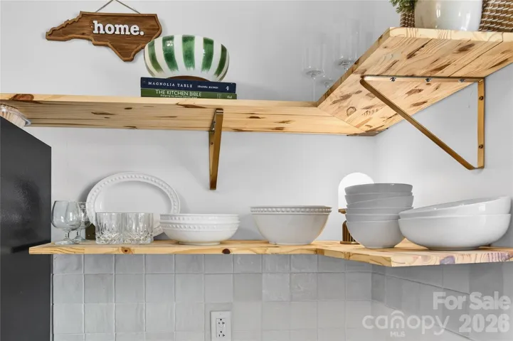 dead corner floating shelves