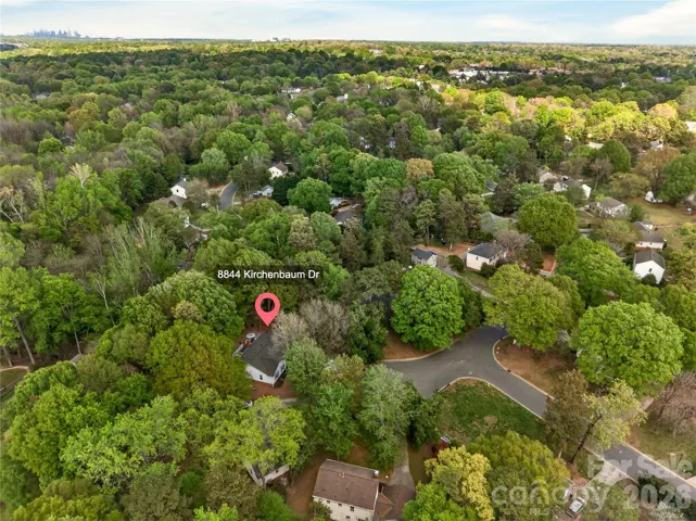Aerial view of Cul-de-sac