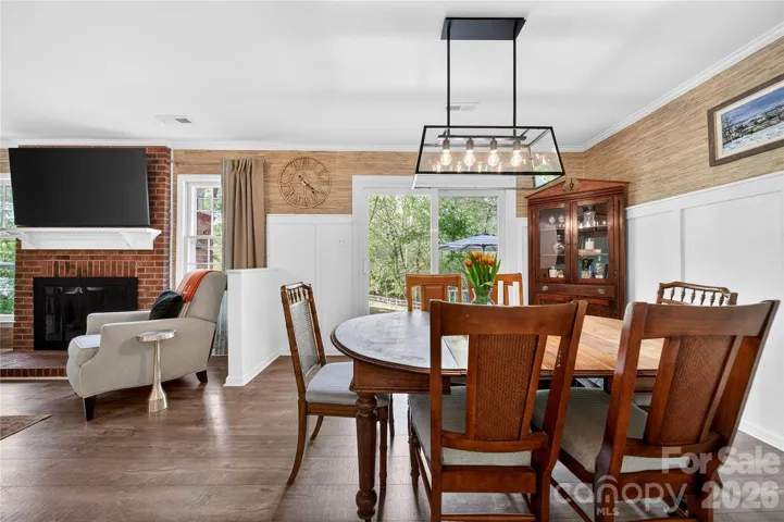 Dining/Living Room
