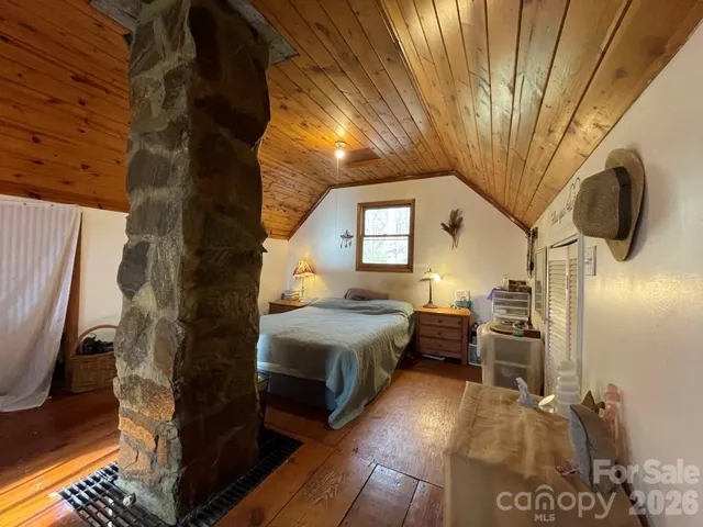 1170