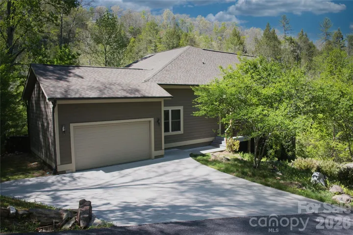 Convenient and spacious garage