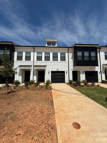 Homesite 80 features a Dahlia A floorplan