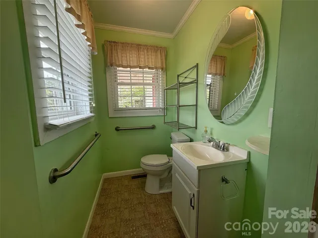 1170