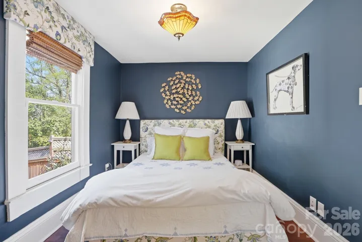 Main level bedroom with en suite bathroom