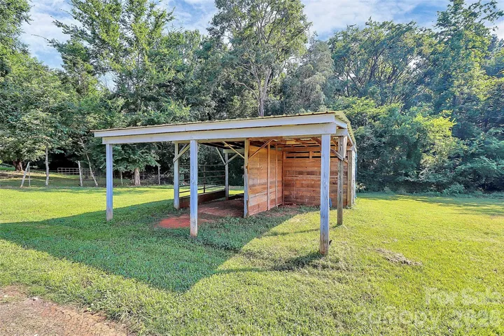 Tractor Shed 