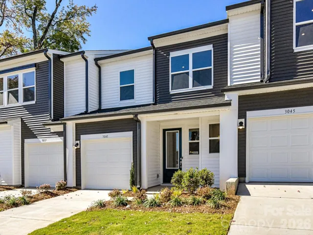 Low maintenance 2-story Townhomes in Charlotte, NC