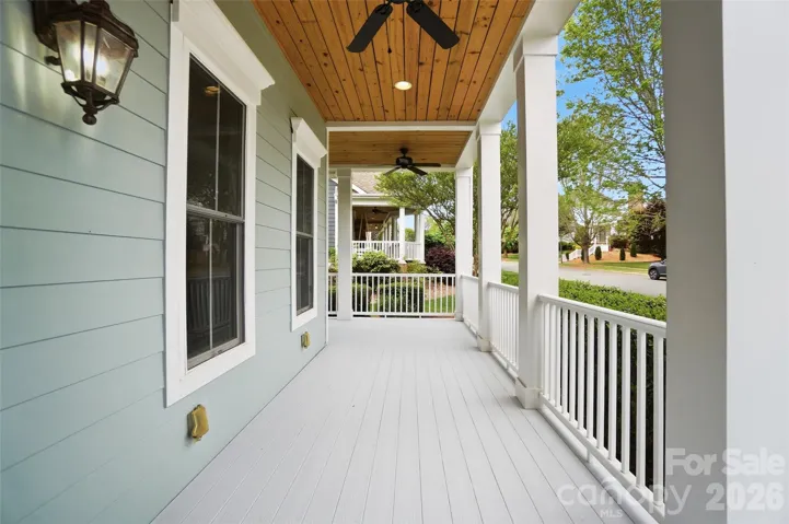 lower front porch